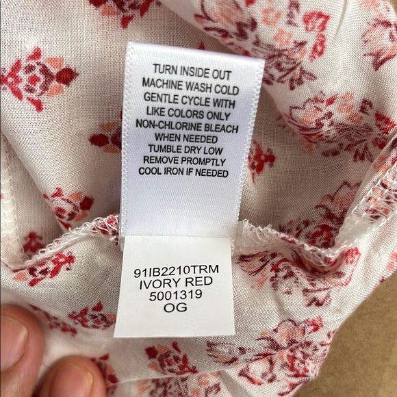 living doll Red and White Asymmetrical Ruffled Blouse - Picture 10 of 10